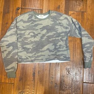 Forever 21 crop top sweater